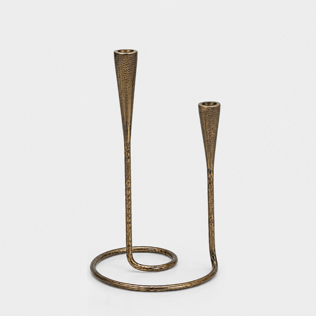 Curved Shadow Double Candle Stick